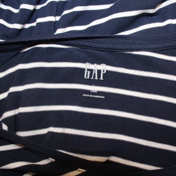 SALE GAP Scoop Neck Stripe Long Sleeve Tee Blue White Stripe Size L Large EUC - Picture 7 of 8